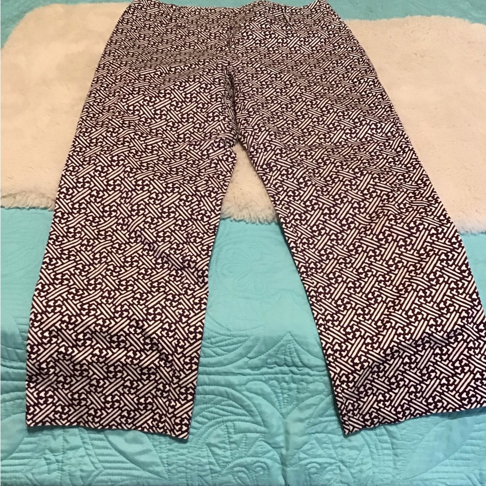 Talbots Purple and White Geometric Capris